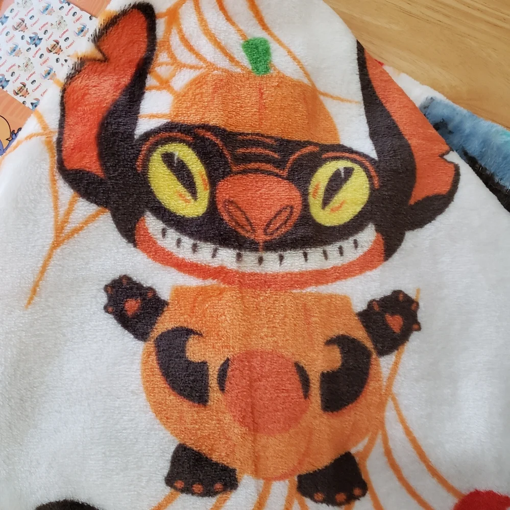 Disney Stitch Gimmie Candy Halloween Plush Blanket 50x70 NWT
